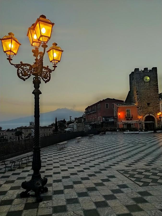 Blue Sky House Bed and Breakfast Taormina Exteriör bild